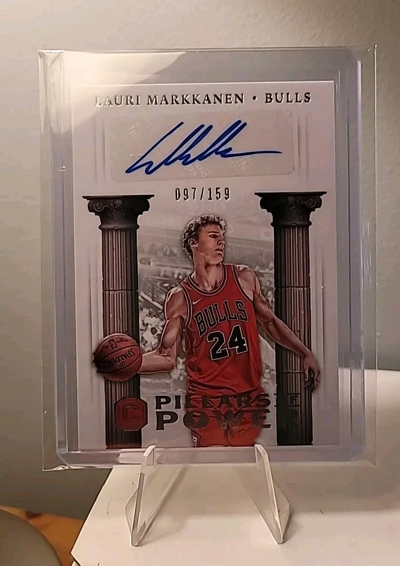 Panini Lauri Markkanen Basketball Autographed Sports Trading Cards