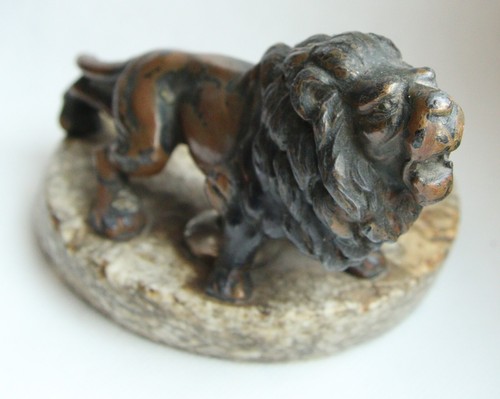 Vintage Mid Century Modern Brass Lion Figurine Ashtray Decor Decoration - Picture 9 of 10