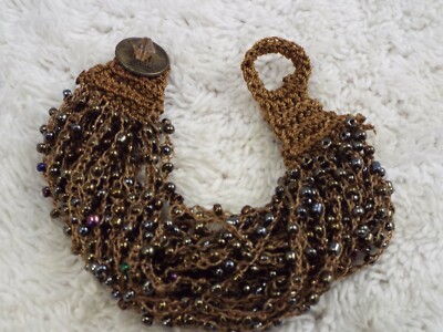 Brown String Glass Bead Bracelet (D21)