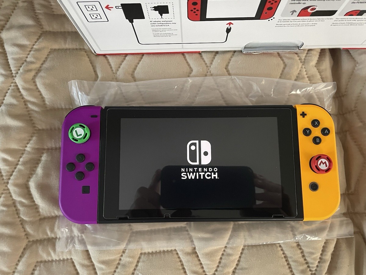Nintendo switch Walmart Exclusive CiB SSBU 2 Joy Cons Nintendo switch Walmart Exclusive CiB SSBU 2 Joy Cons