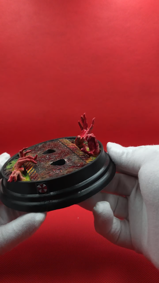 MIRACLE WORKS 阿修羅 9cm レッドヘッド Hand-Painted Ada Wong 3D Miniature – Resident Evil Collectible
