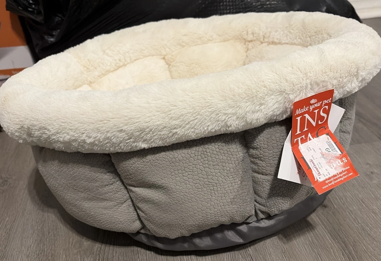 Best Friends by Sheri Pet Dog Bed-Cuddle Cup Small 16" Gray W/White Faux Fur-NWT