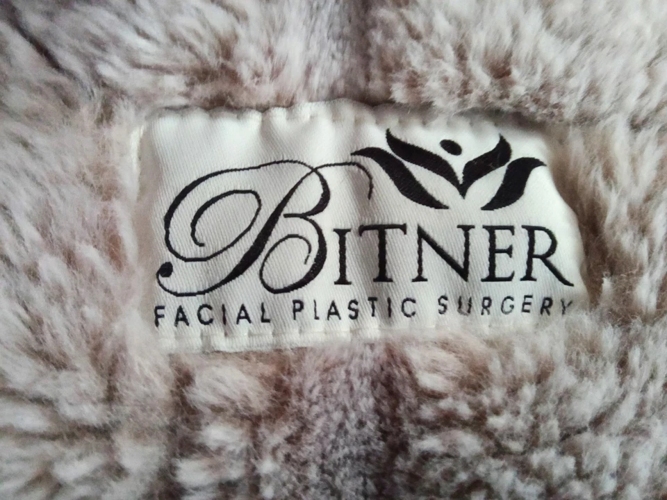 Manta Minky Couture gris suave 5 por 4 pies muy buen estado  Foto 3 de 4