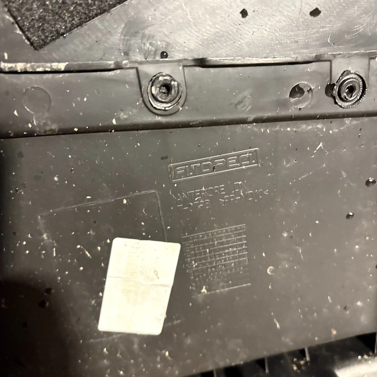 Fiat Qubo door panel rear material and front right orientation markings