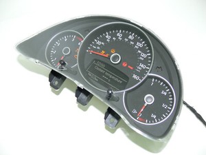 5C5920970C Volkswagen Beetle Kombiinstrument Tacho Diesel FIS US MPH