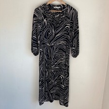 Zara women's dress size medium pre-owned