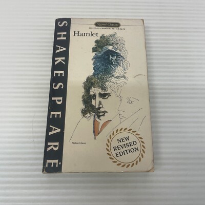 Hamlet Classic Paperback Book by William Shakespeare from Pocket Books 1975