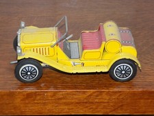 Tin Wind Up Car Made in Japan