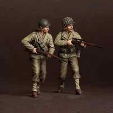 1/35 Resin Figure Model Kit US Infantry 2 Figures Unassembled Unpainted