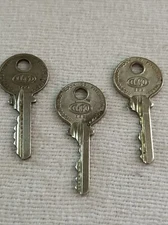 Vintage Ilco 999 Keys (3) Independent Lock Co. Massachusetts USA