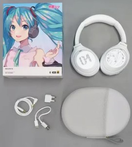 【ほぼ新品、美品】SONY WH-1000XM4 初音ミクモデル Hatsune Miku Sony Wireless Headphones WH-1000XM4/MK Silent Black