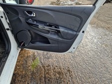 RENAULT CLIO MK4 (Ph1) (X98) Door CARD RIGHT FRONT