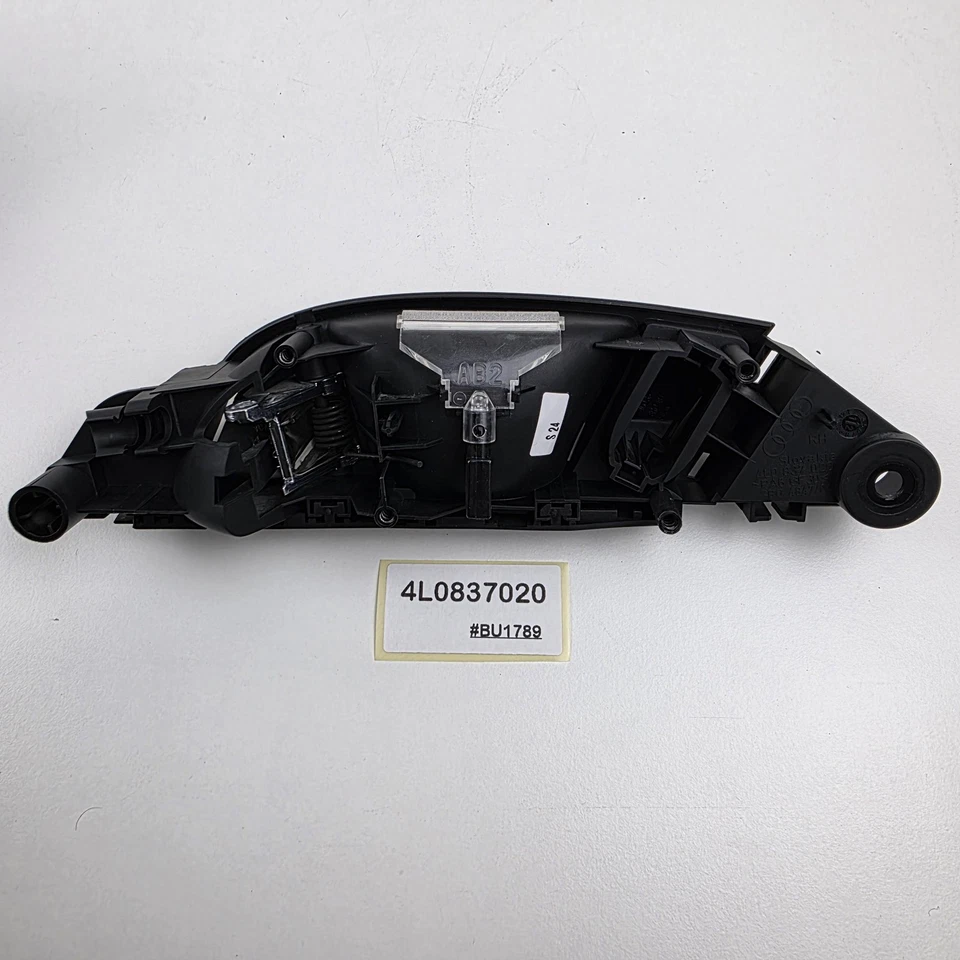 2007-2015 Audi Q7 Right Interior Door Handle/Release 4L0837020 - Imagem 2 de 4