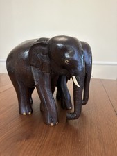 2 estatua de elefante de madera tallada a mano madera maciza oscura de 7" de alto x 8" de ancho DE COLECCIÓN