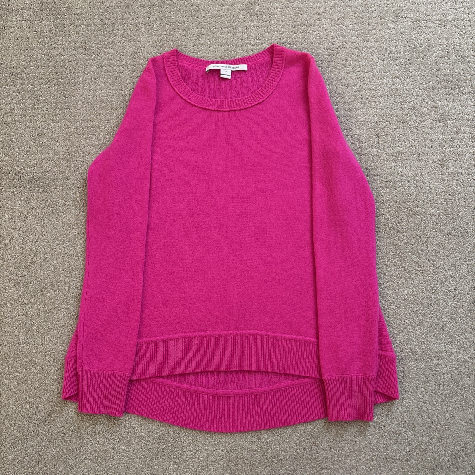 Diane Von Furstenberg Sweater Sz S Pink Pullover 100% Cashmere Quiet Luxury