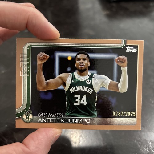 2025-26 Topps Flagship Giannis Antetokounmpo Gold /2025