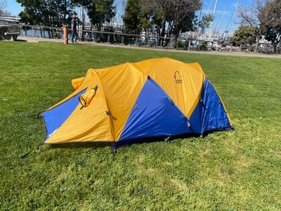 Extremely Rare Sierra Designs  Tiros 2 person 4 season tent  w/ Expedition fly