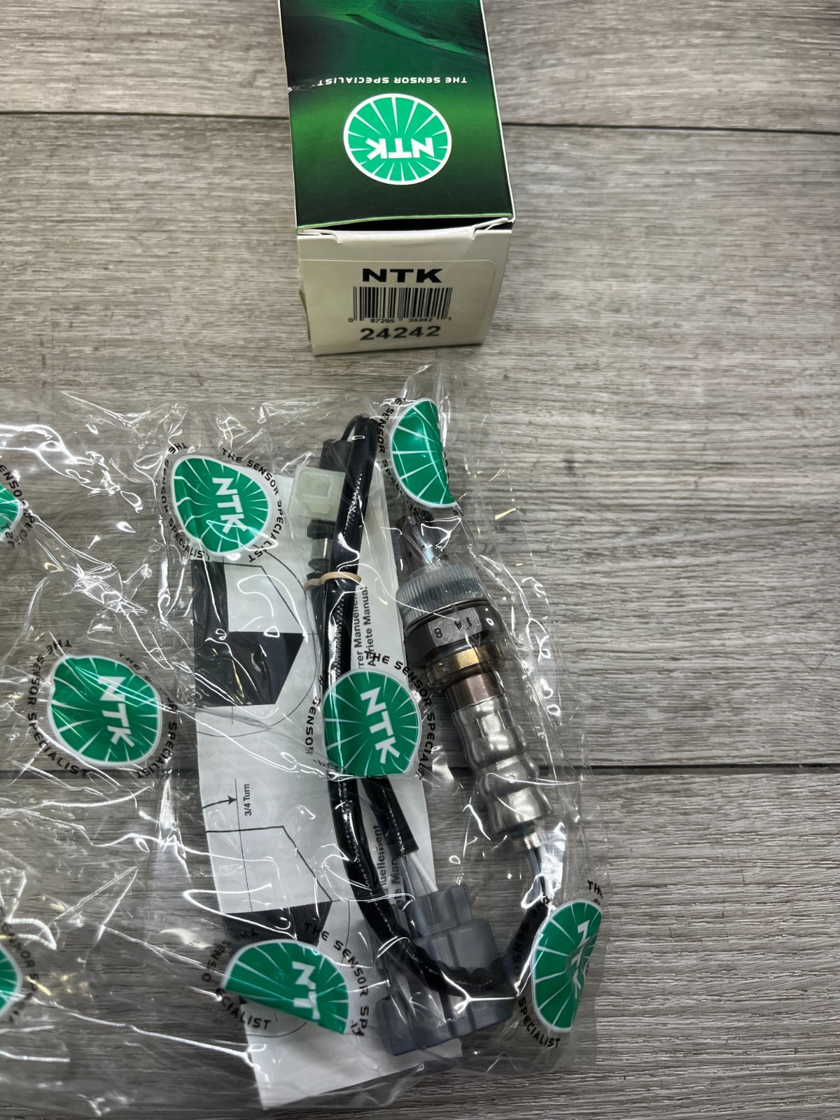 NGK NTK 24242 Oxygen Sensor for SG1862 SG1363 OS5392 OS2196 ES20142 75-2975 sb