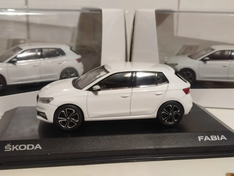 SKODA FABIA 4 Serie 2021 NOREV 1/43 Limited Edition White 07 New in Box RARE!! - Immagine 2 di 4