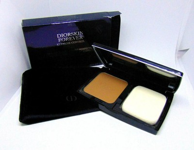 DIOR DIORSKIN FOREVER Matte Powder Makeup 0.31oz/9g NIB Shade 070