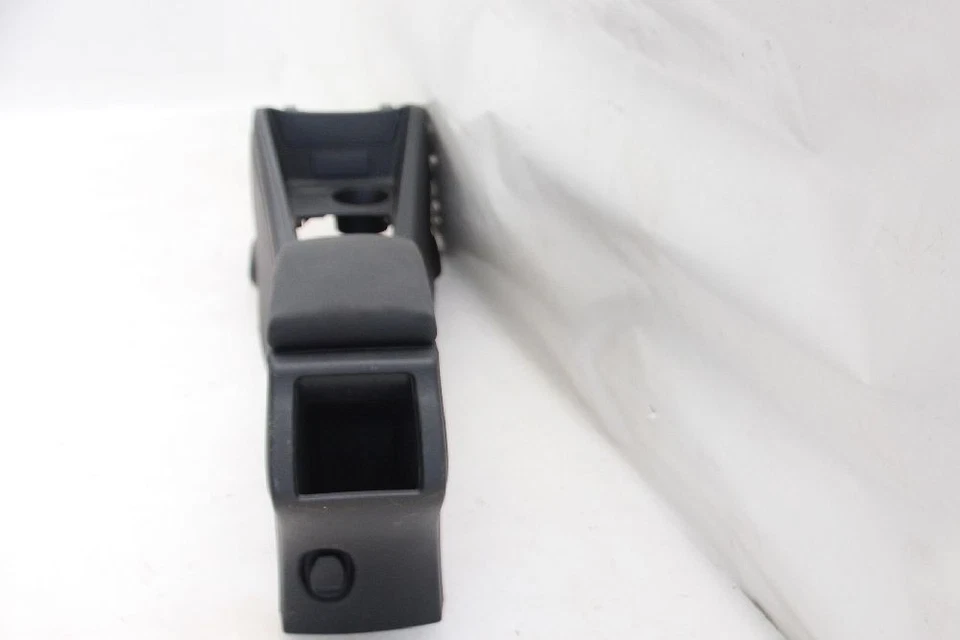 console centrale Renault MEGANE 3 BZO 38300 - Photo 3/4