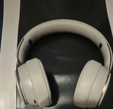 Beats by Dr. Dre Studio3 Wireless Bluetooth Over-Ear Headphones White/Gold