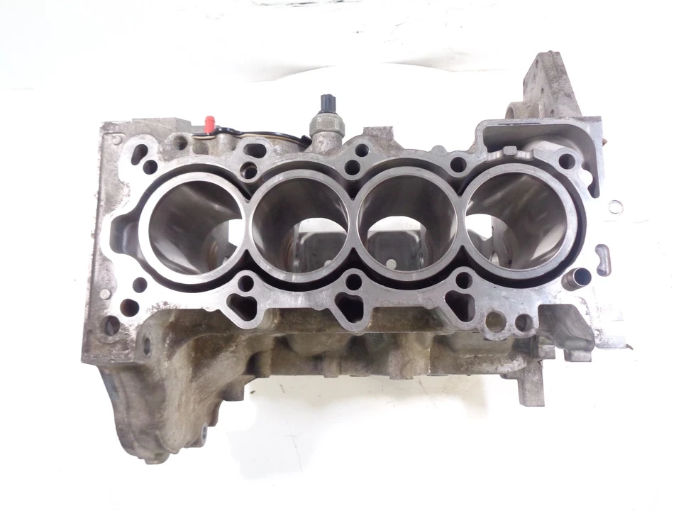 Engine block for 2010 Honda Civic VIII 1.3 IMA Mild Hybrid LDA2 95 - 116HP - Image 2 of 4
