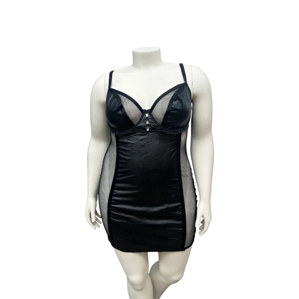 Torrid 女式钢圈 Chemise 尺寸 2 人造皮革网眼性感黑色连衣裙懒人鞋 — 第 2/4 张图片