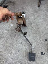 Ae86 LHD Clutch And Brake Pedal Set