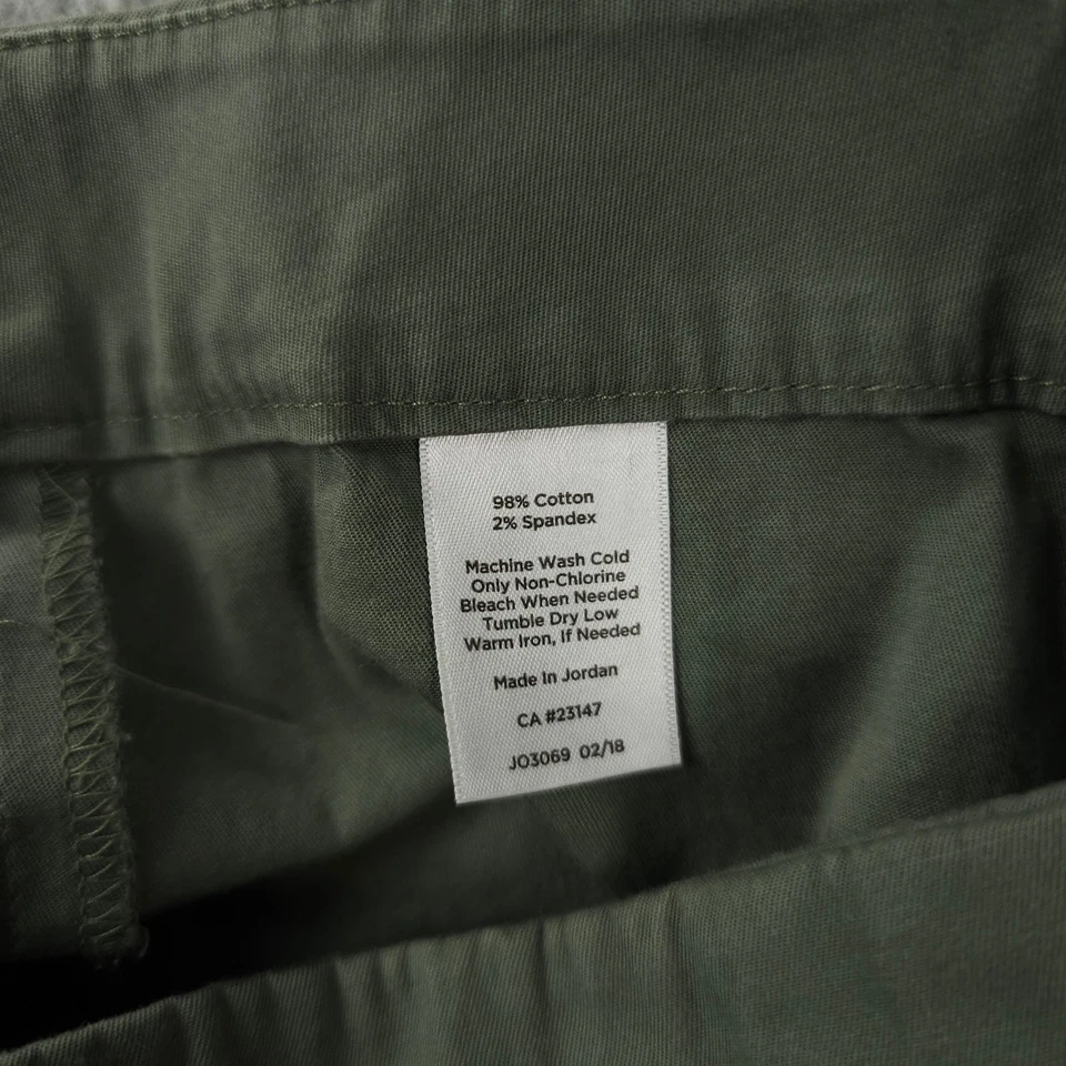 Talbots Shorts Womens 18W Plus Green Chino Button Side Elastic Waist Casual 7" - Image 4 of 4