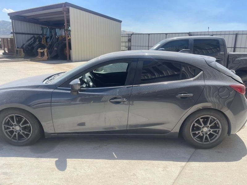 Оригинальная верхняя консоль на крышу для Mazda 3 2014-2018 годов выпуска с люком на крыше - Изображение 4 из 4