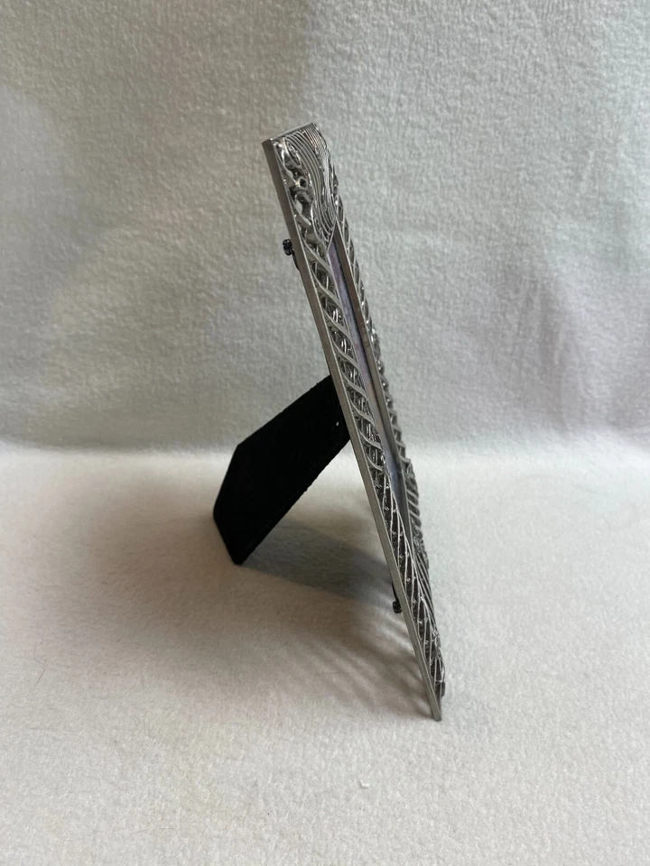 Fetco Pewter Latticed Floral/Rose Picture Frame - insert 6 x 4 - Image 4 of 4