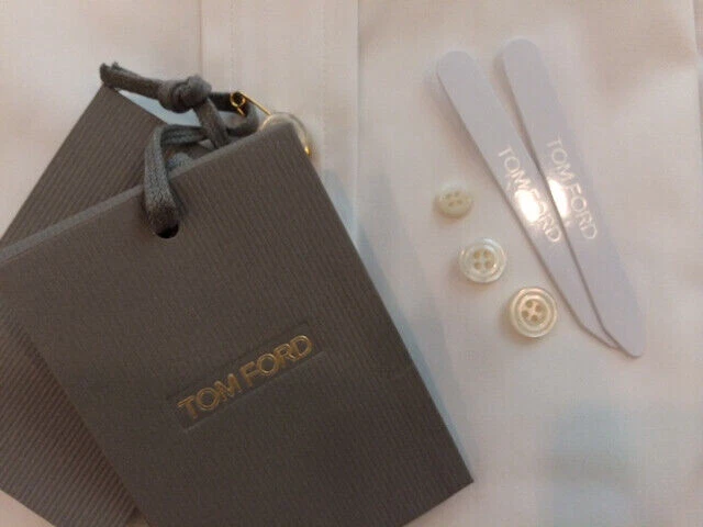 New TOM FORD Classic Fit White Dress Shirt w/French Cuff size 44 IT  17.5 US NIB - Image 3 of 4