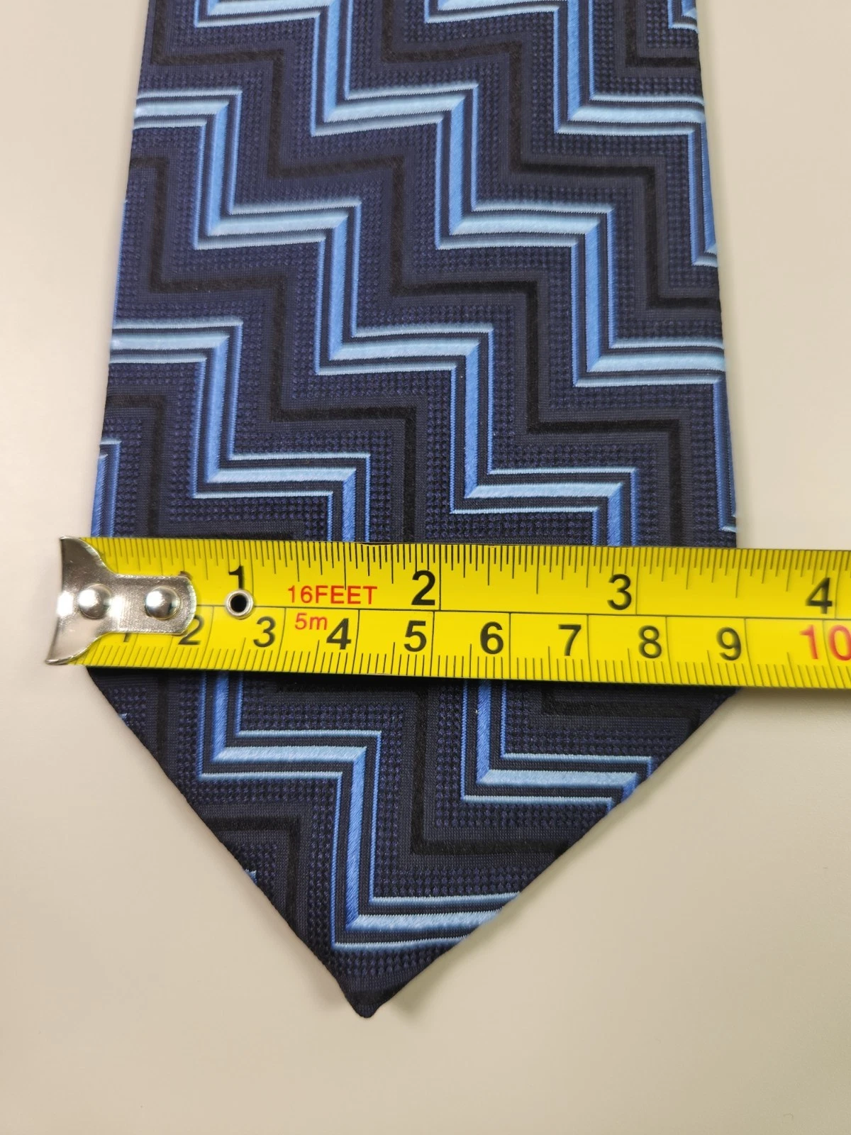 BOLGHERI Itlaian Black Blue Zig Zag Chevron Tie 100% Silk Made In Italy - product detail image 5