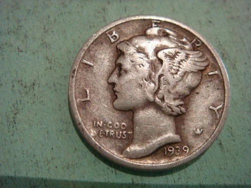 1939 D  Mercury Dime - Fine+ to XF-  cond  , actual coin in photo