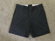 Men’s RED KAP Size 40 Shorts