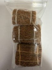 Just Plain Folk # 0533 G Scale Train Figure 3 Pack Large Bales of Hay NEW