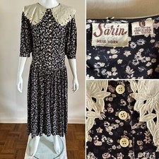 1980s Sarin NY Floral Dress Rayon Grunge Folk Cottage Prairie Lace Bib L 90s VTG