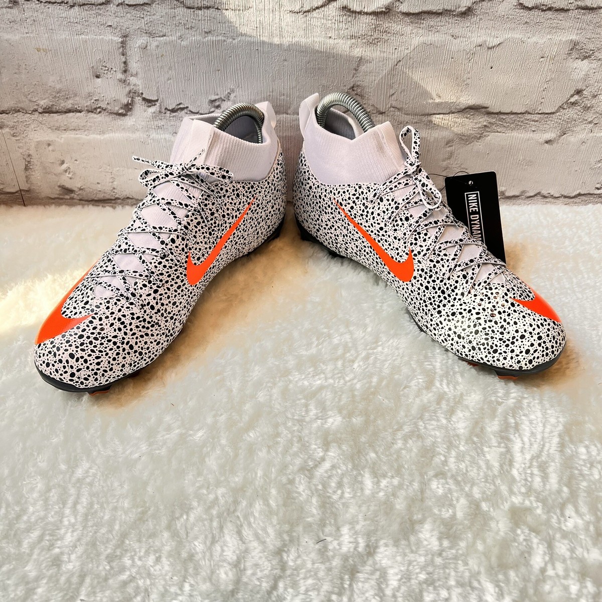 Nike Mercurial フットサルシューズCR7モデル NIKE MERCURIAL SUPERFLY CR7 SE SG RARE GOLD #101/333 SZ 10.5