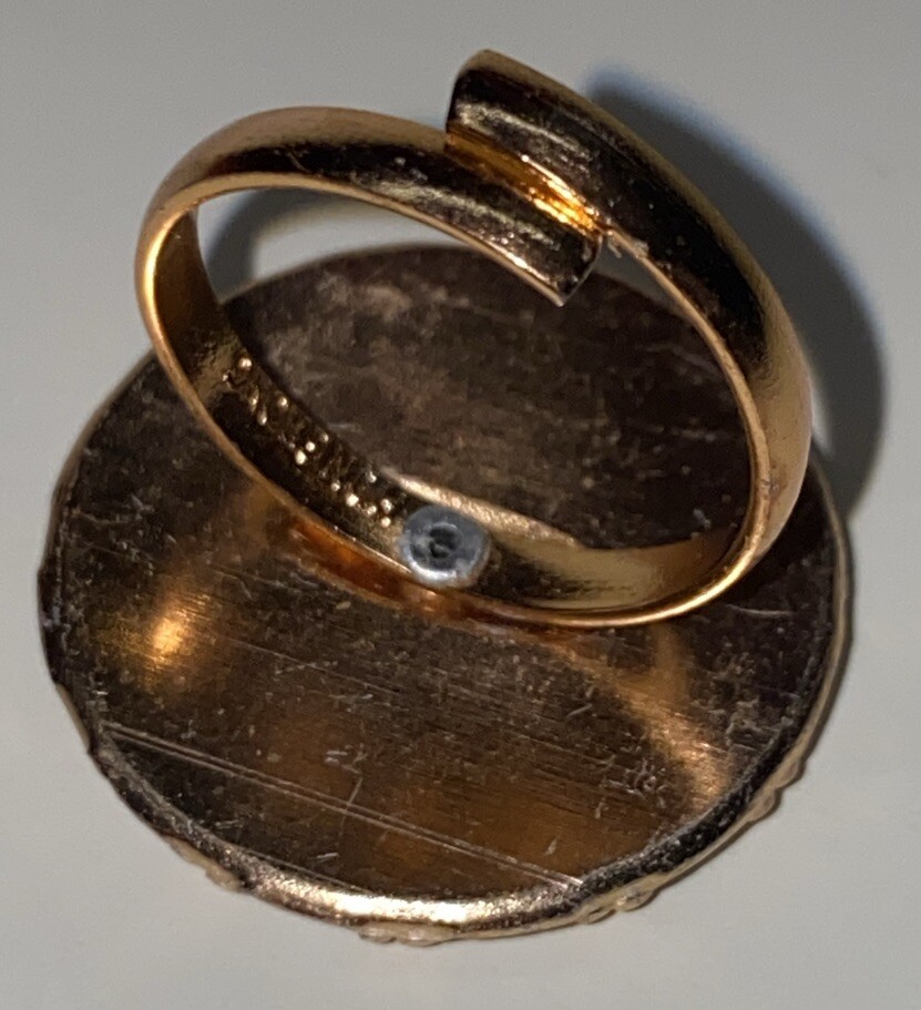 Superman Superhero Vintage 1977 Goldtone Metal Toy Ring DC eBay