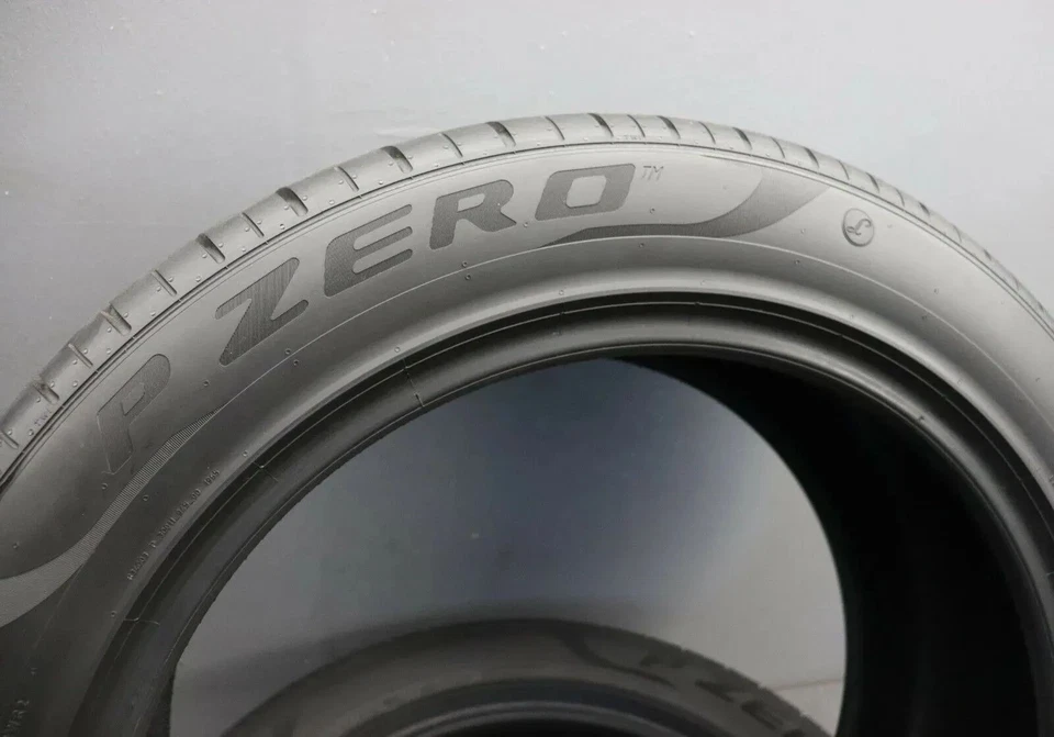 2x Sommerreifen 285/45R21 (113Y) XL Lamborghini Pirelli P Zero PZ4 DOT20 DEMO - Bild 4 von 4
