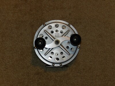 Moulinet Pflueger Pakron n° 3178 - Un très bon exemple