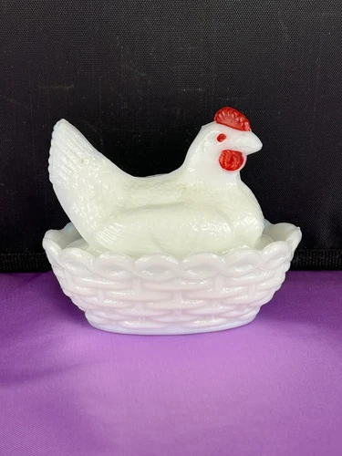 VINTAGE WESTMORELAND MILK GLASS 3" HEN ON NEST W/ RED COMB 2 PC DISH