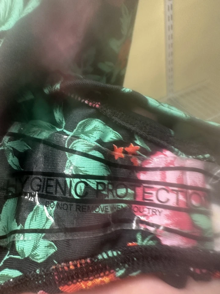 Traje de baño Motel negro verde y rosa floral de una pieza para mujer talla grande nuevo Foto 3 de 4