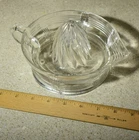 Vtg 60s Glass Juicer Anchor Hocking Criss Cross 6" Reamer Loop Handle Spout