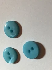 NEW 25 1/2 INCH AQUA PEARL FINISN DOME SHAPE 2 HOLE BUTTONS