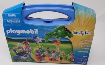 playmobil 9103 family fun family picnic large carry case