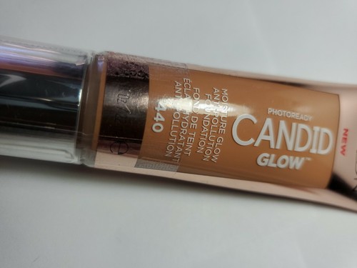 Revlon Photoready Candid Glow Moisture Glow Anti-Pollution Foundation #440 (3) - Picture 5 of 5