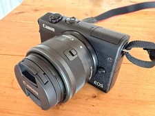 Canon EOS M200 Mirrorless SLR Black + Lens 15-45