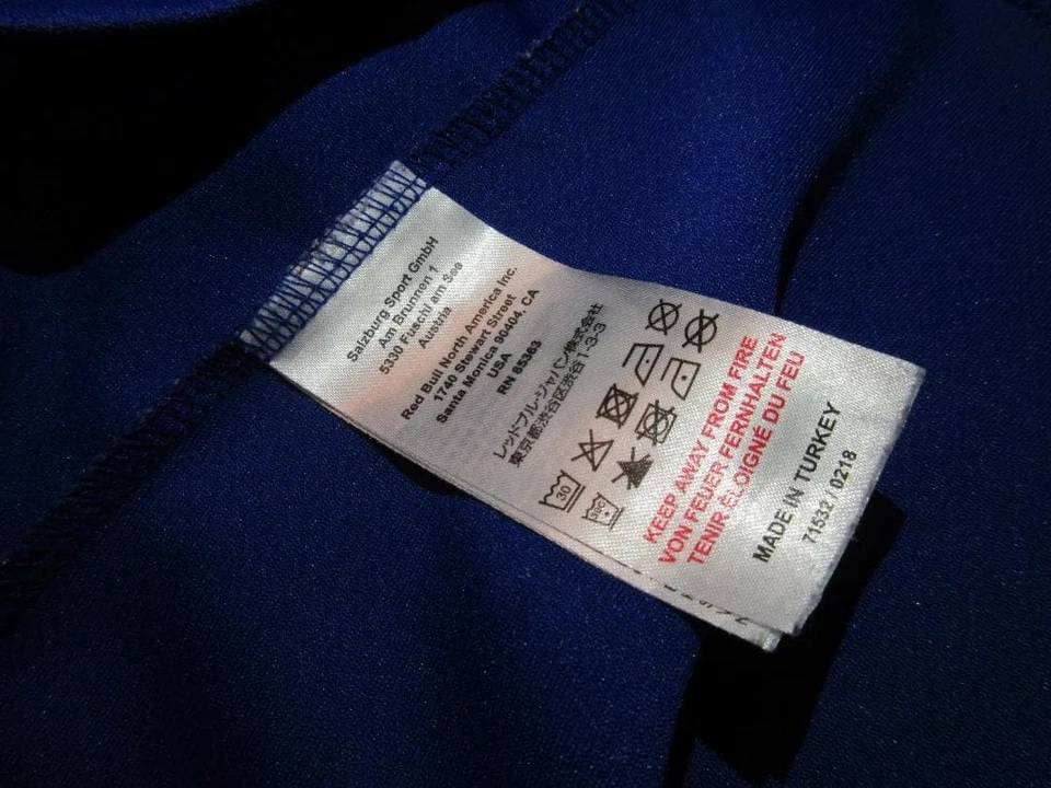 Toro Rosso 2018 F1 Team Polyester Shirt Used Scuffed Racing Fan Wear - Image 4 of 4